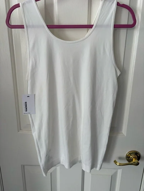 Sonoma White V-Neck Tank Top - Picture 3 of 4